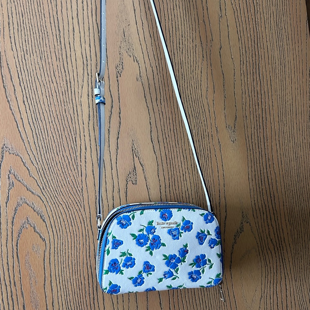kate spade Devin Springtime Blooms Double Zip Dome Crossbody - Picture 4 of 10
